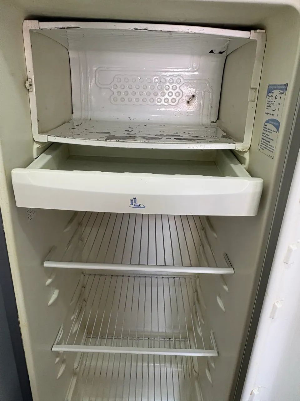 Geladeira Electrolux funcionando perfeitamente. - Foto 4