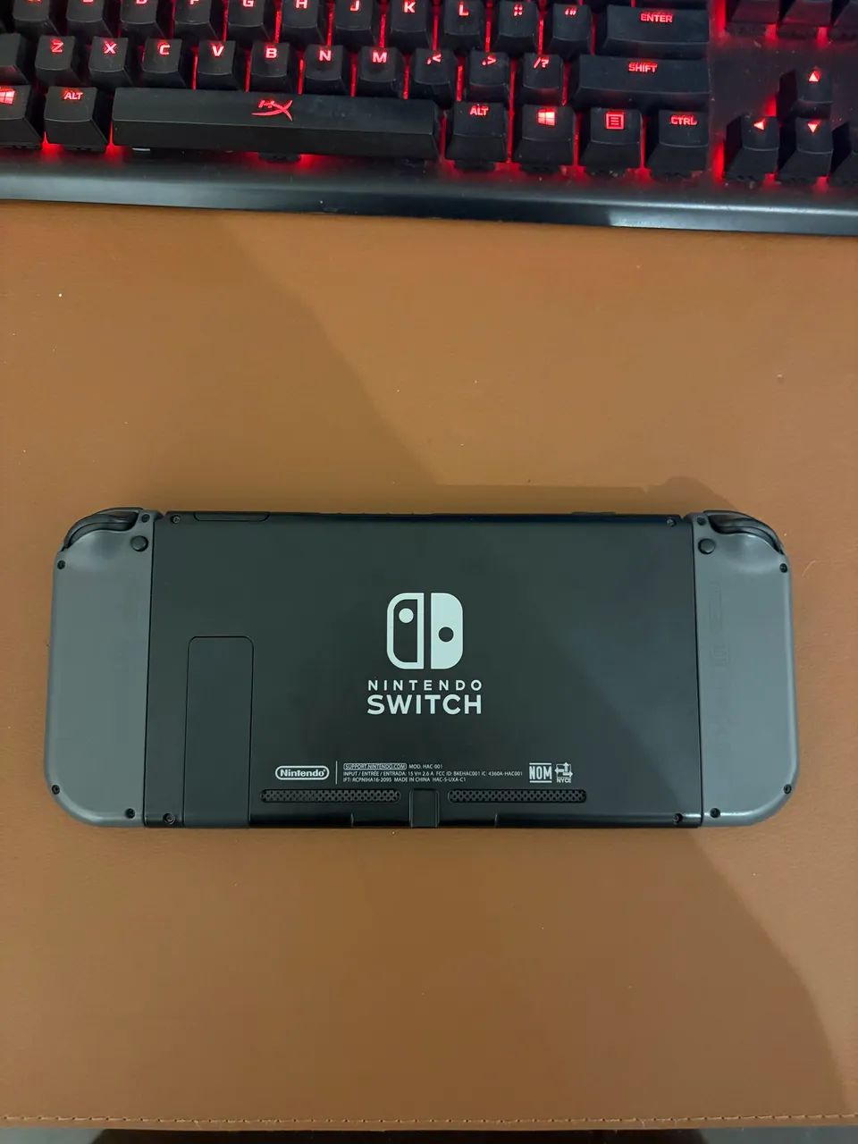 Nintendo Switch 32GB + Joy-Con | Impecável - Foto 2