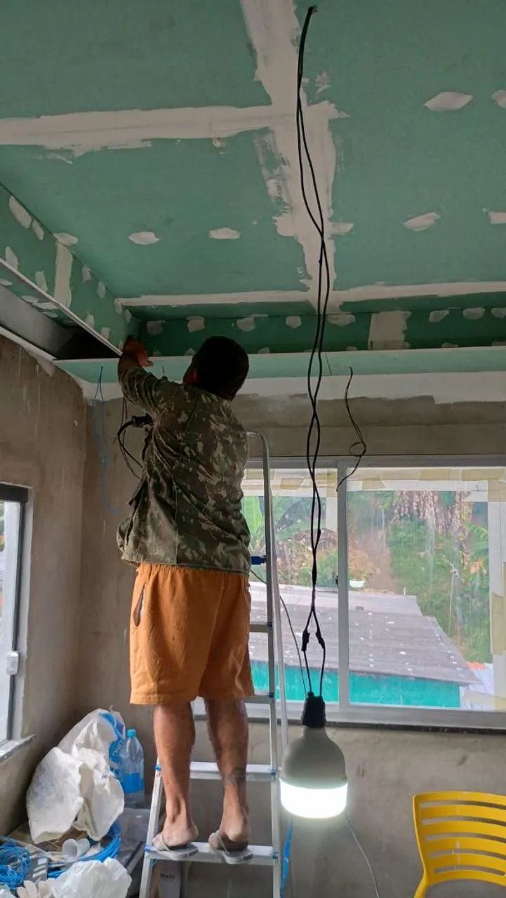 Instalação e montagem de forro pvc  - Foto 4