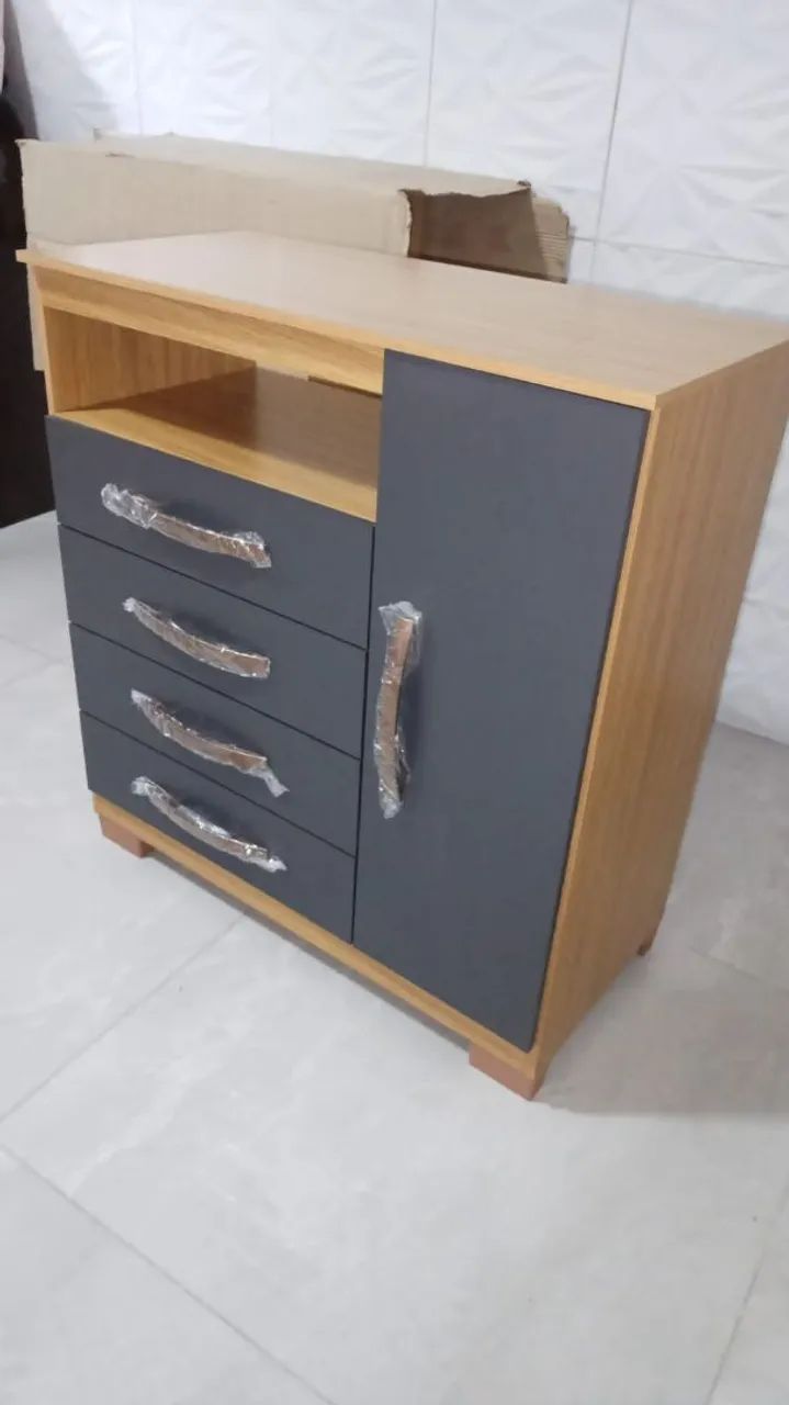 Cômoda nova entrega hoje 