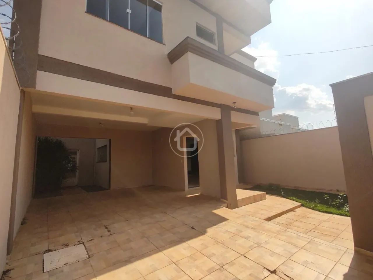 SOBRADO COM 01 QUARTO E 02 SUITES - SIRIO LIBANES - Foto 3
