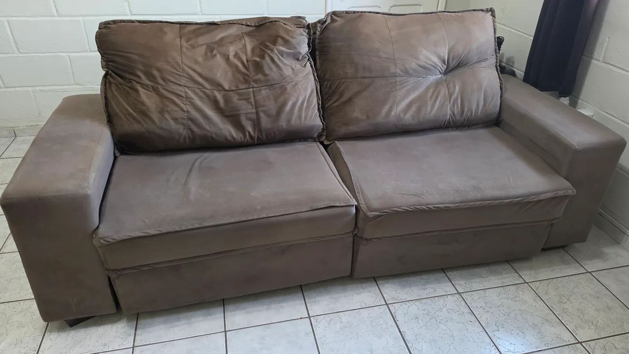 Sofá retrátil 4 lugares