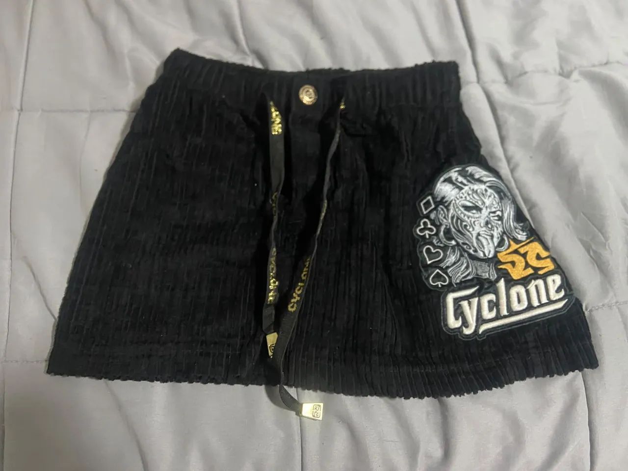 Cyclone Feminina