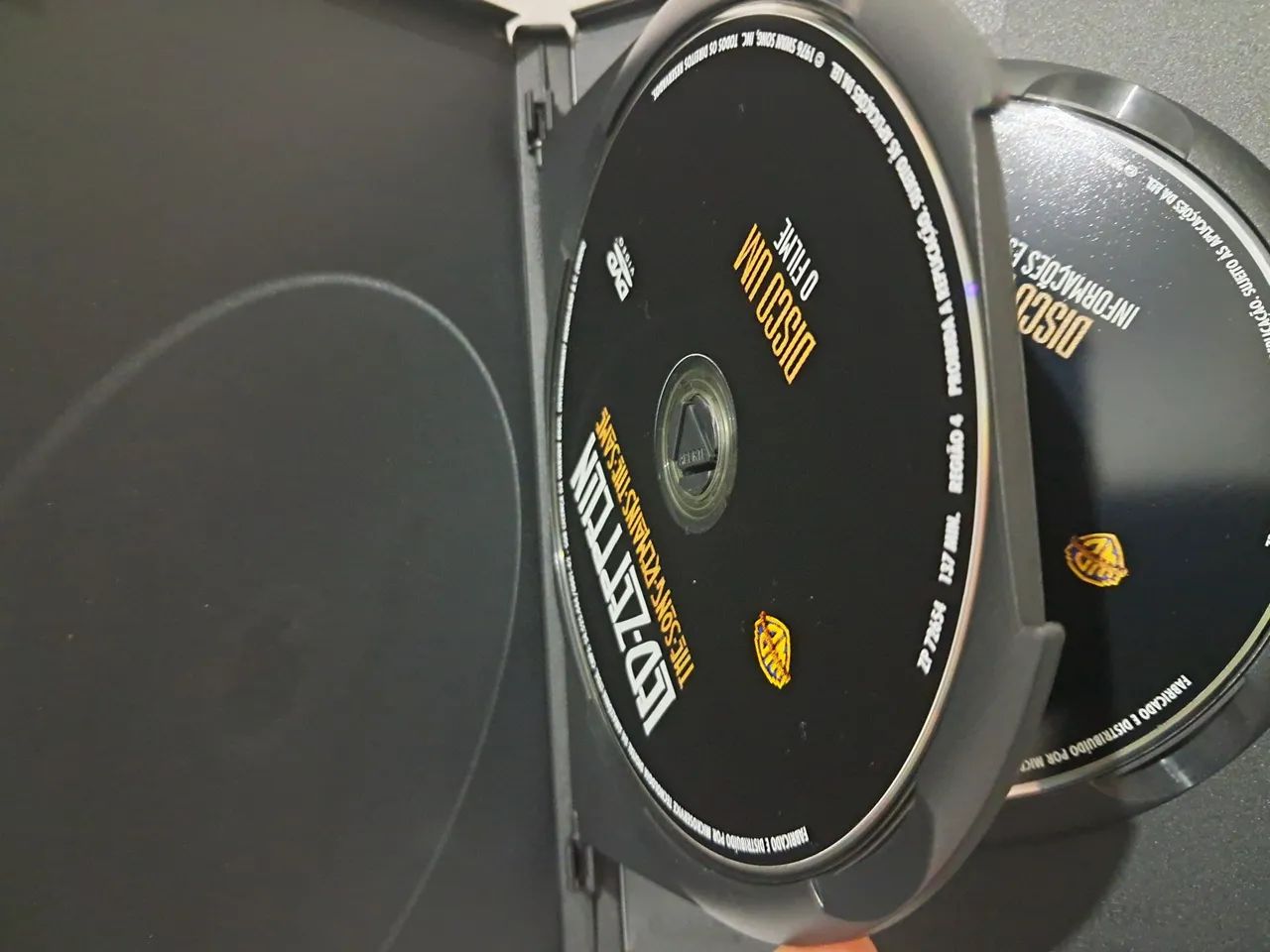 DVD Duplo Led Zeppelin - The Songs Remais The Same - Foto 3