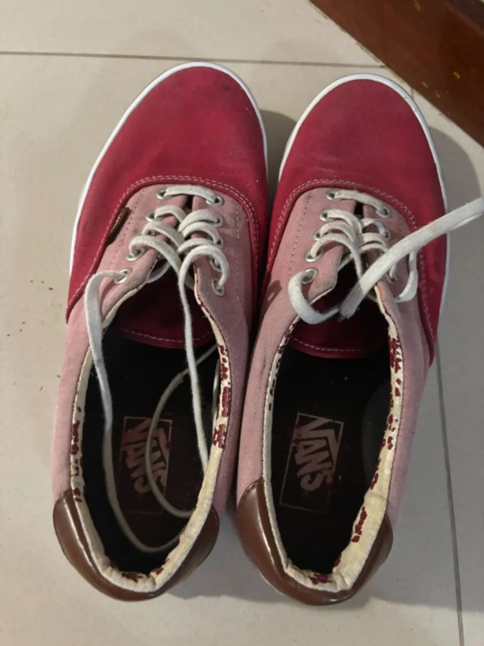 Tênis Vans Era Vermelho e Rosa - Tamanho 41 - Foto 2