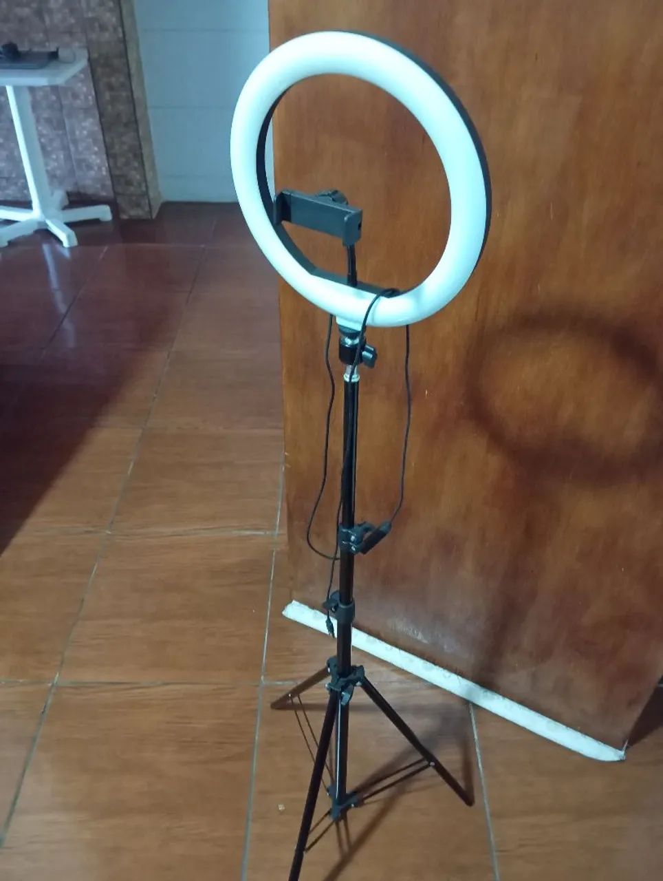 Vendo ANEL ILUMINADOR NOVO
