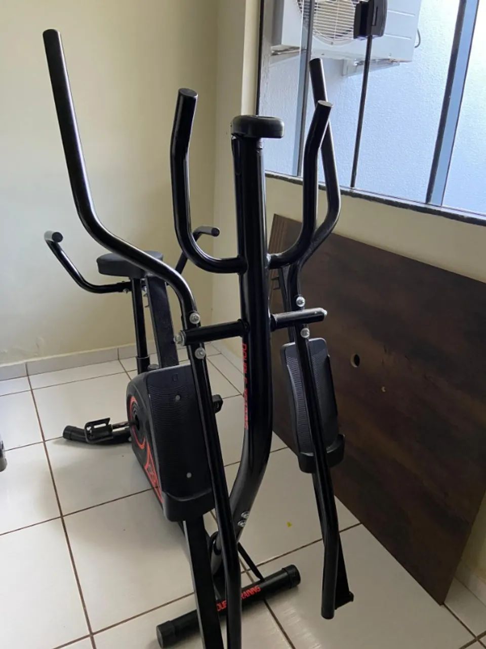 Bicicleta ergométrica 2 em 1 - Foto 3