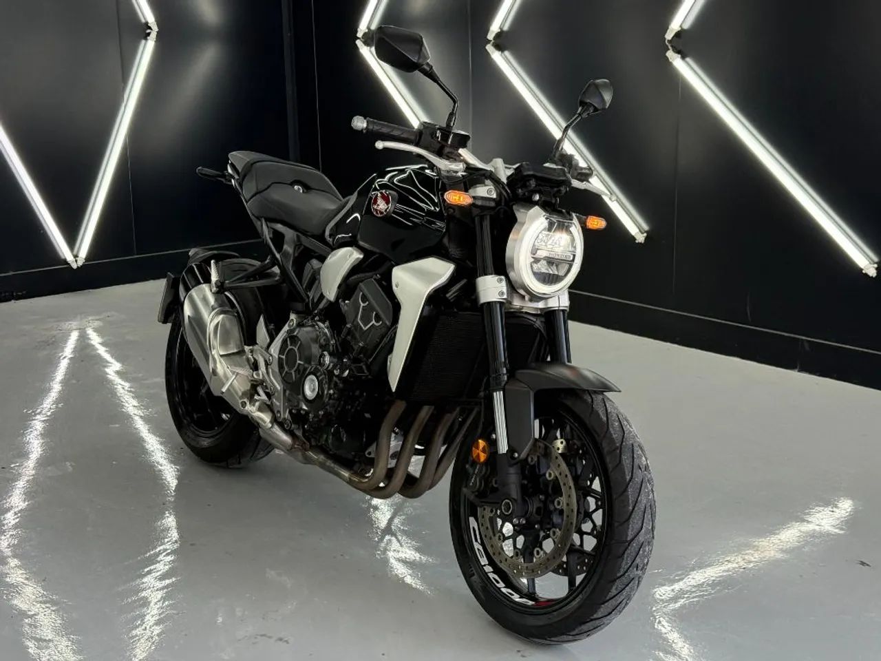 CB 1000R - Foto 2