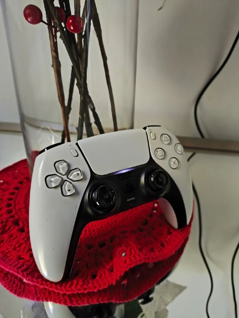 PS5 1tb 2 controles - Foto 3