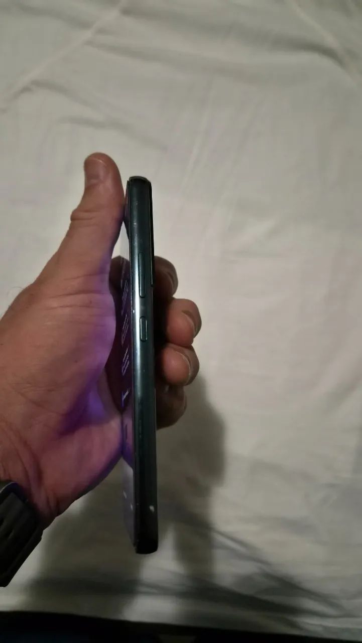 SAMSSUNG S22 128 gb muito conservado - Foto 3