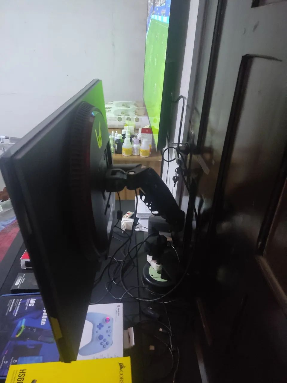 Monitor, cadeira gamer e Head set e periféricos - Foto 2