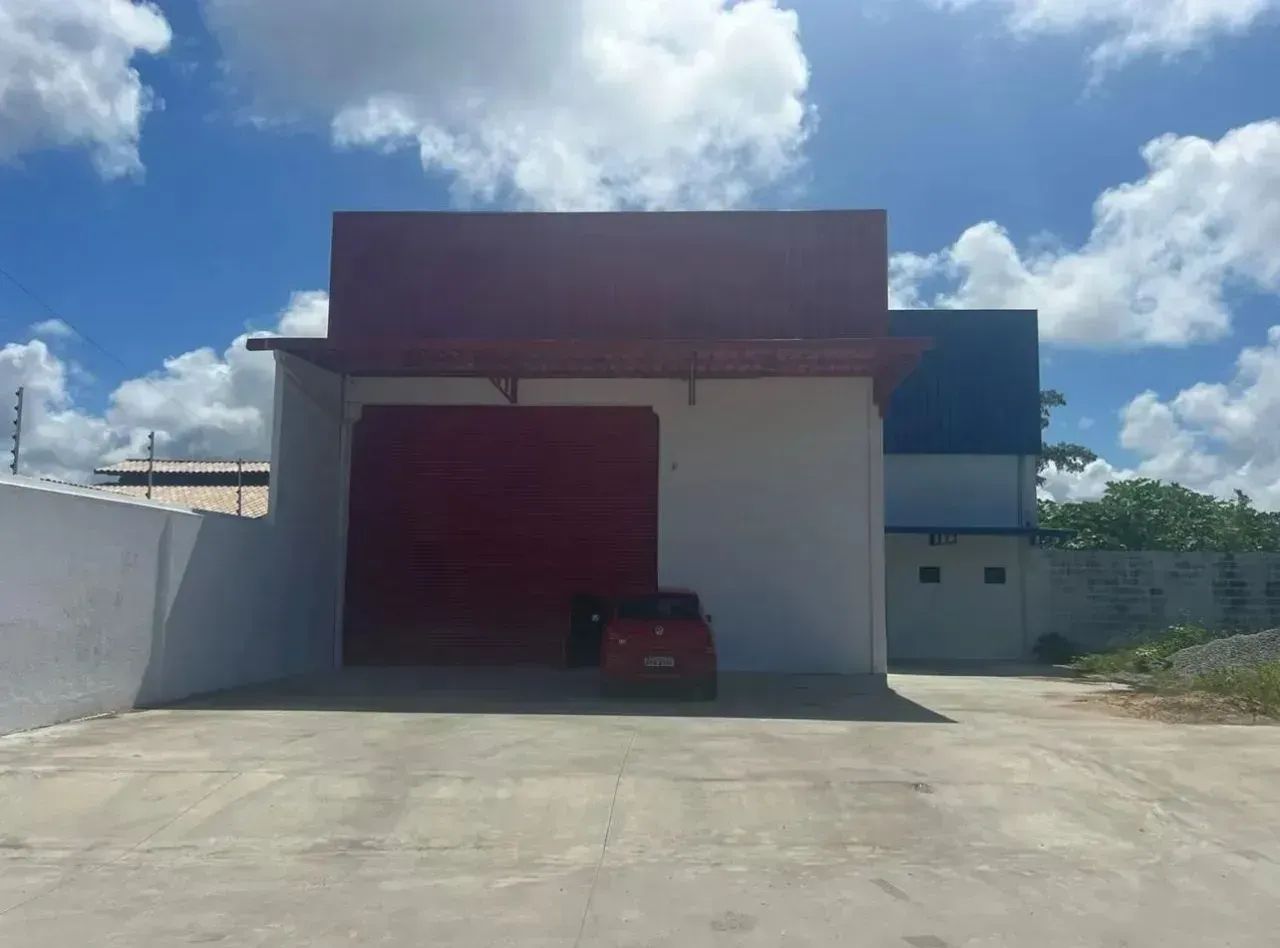 Imóvel para venda tem 400 metros quadrados em Antares - Maceió - AL