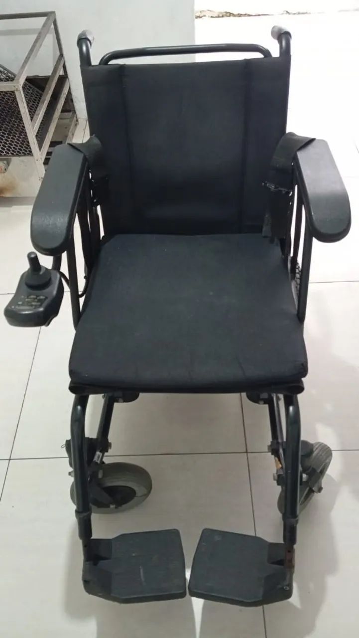 Cadeira de Rodas Motorizada Freedom