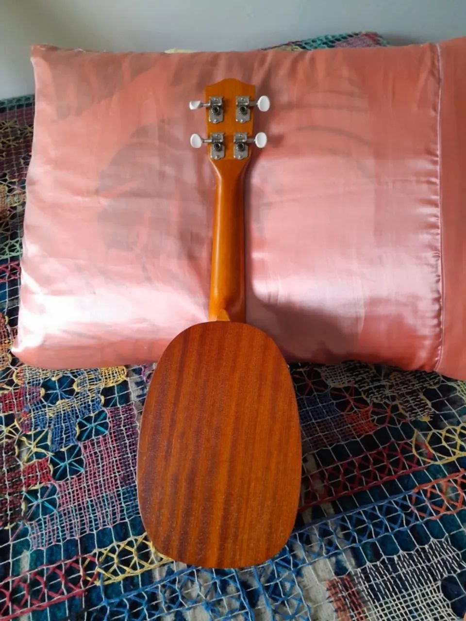 ukulele Santinho - Foto 2