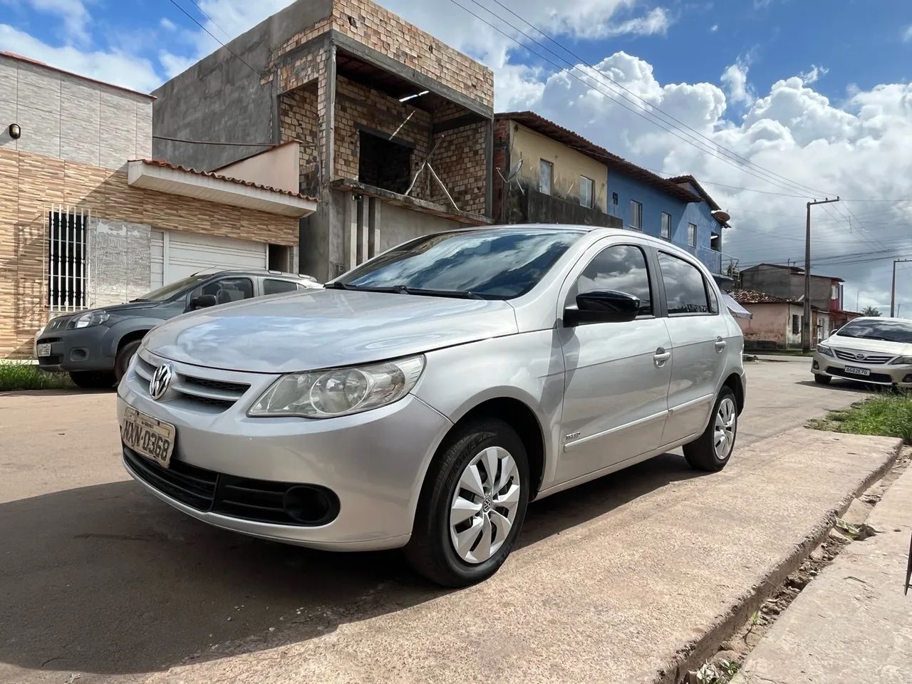 Volkswagen Fox Fox 1.0 Mi Total Flex 8V 5p 2013