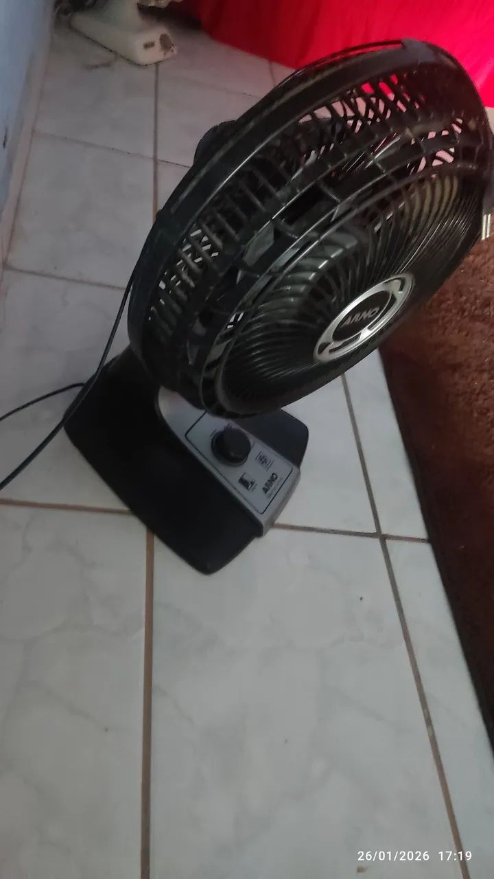 Ventilador 30 centímetros 110 volts funcionando perfeitamente Votorantim  - Foto 3