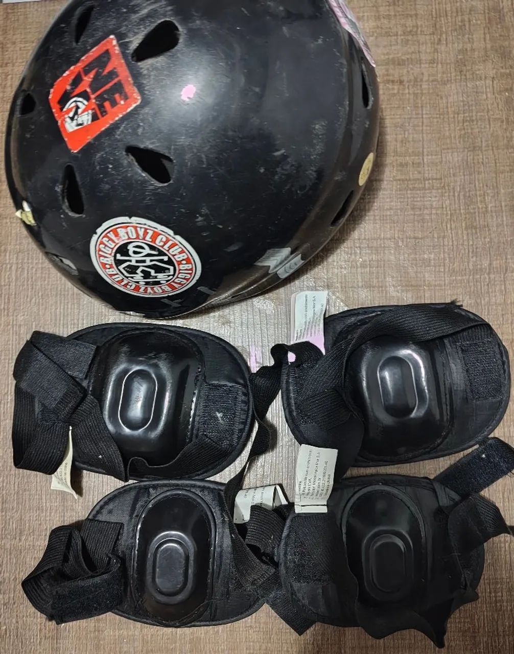 Patins infantil + joelheira , cotoveleira e capacete  - Foto 4
