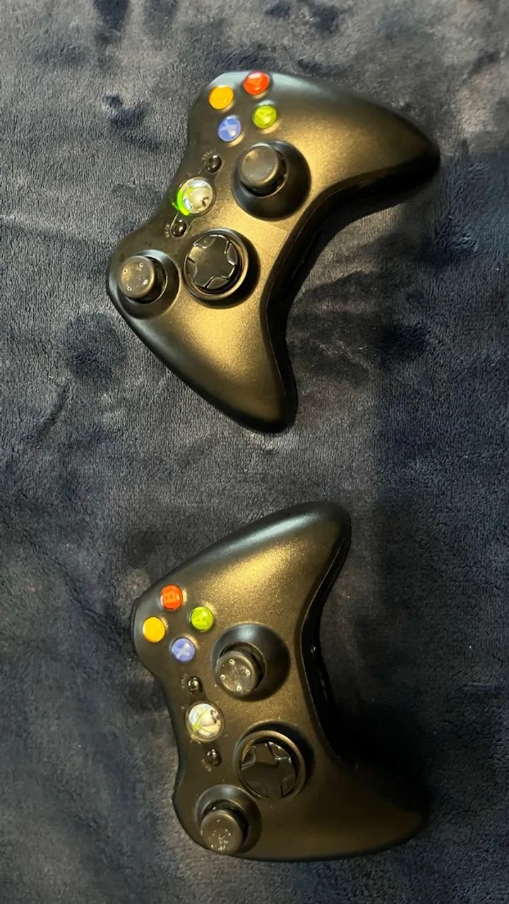 XBox 360 desbloqueado + Kinect 2 controles - Foto 2