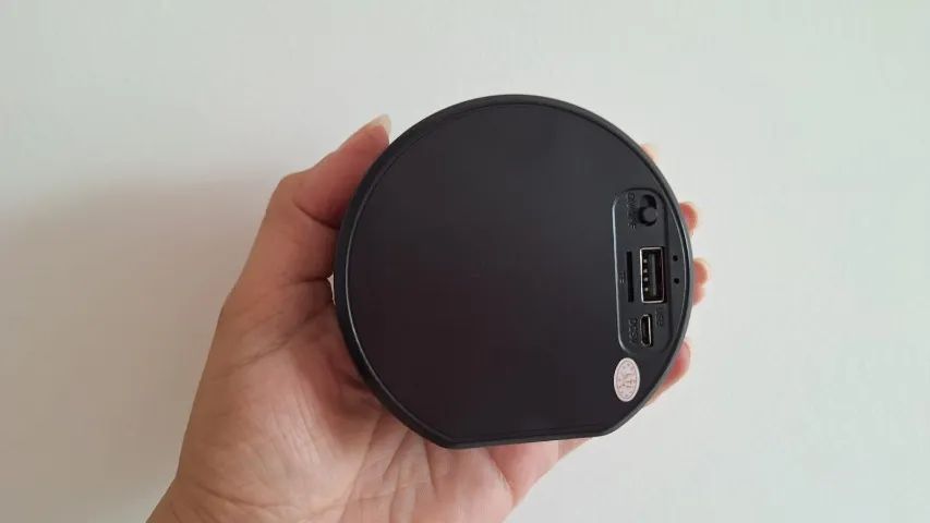 Caixa de Som Portátil K320 Wireless - compacta e sem Fio - Foto 3