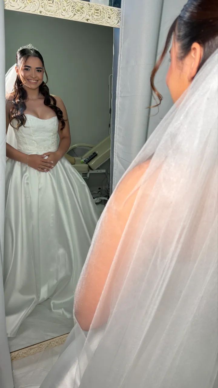 Vestido de noiva 3 em 2 seminovo  - Foto 5