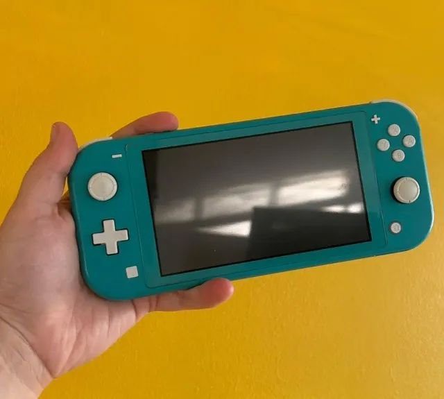 Nintendo Switch Lite Turquesa + Acessórios