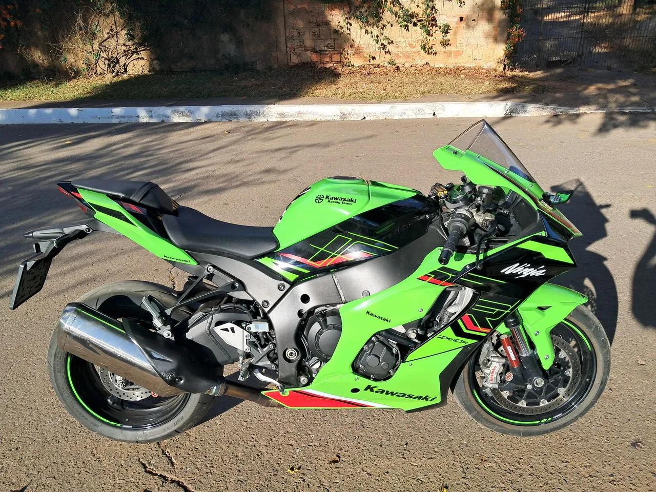 Motos Kawasaki Ninja Zx-10/ Zx-10r 1000cc no Brasil