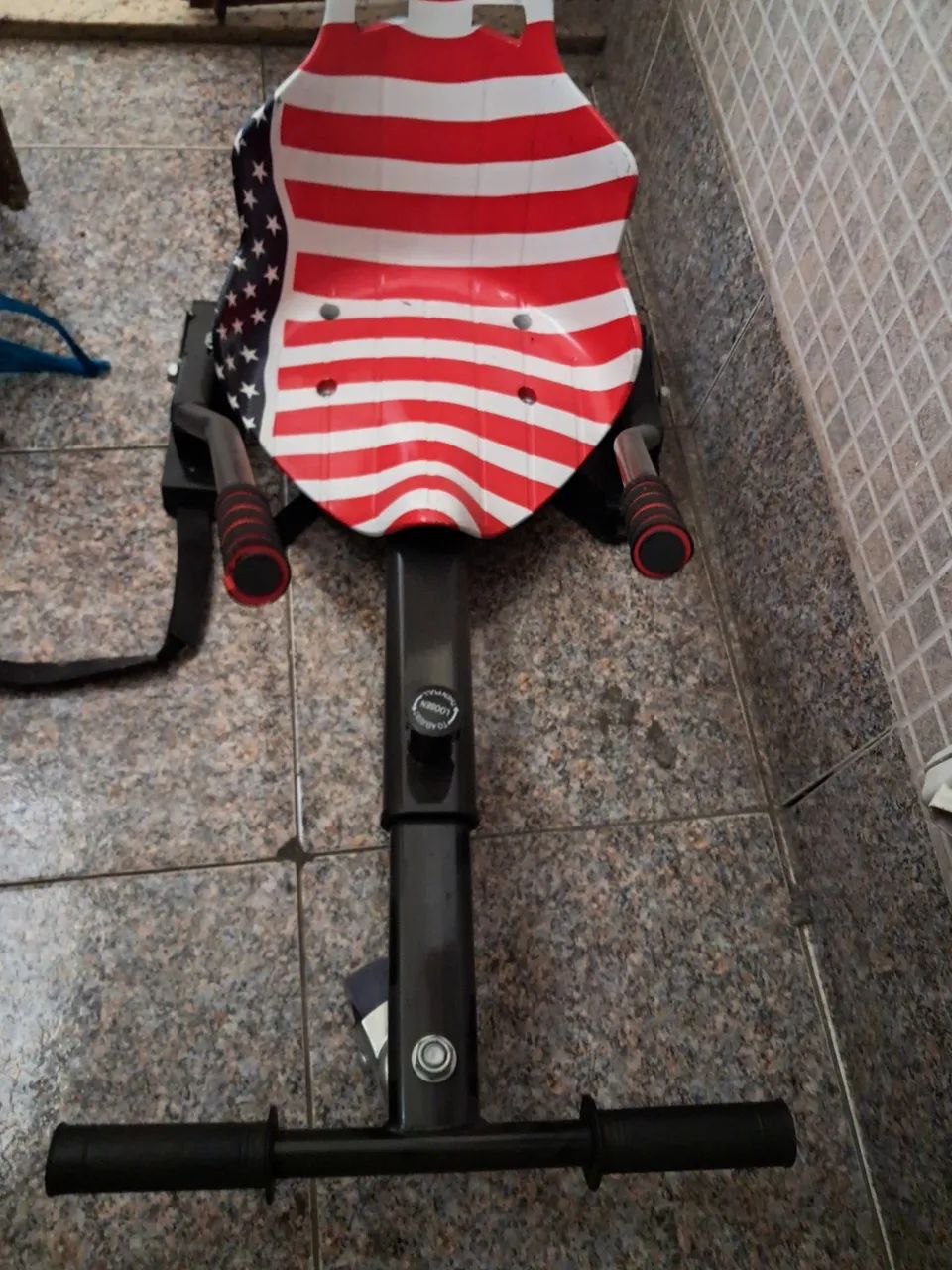 Carrinho para hoverboard,nunca usado.