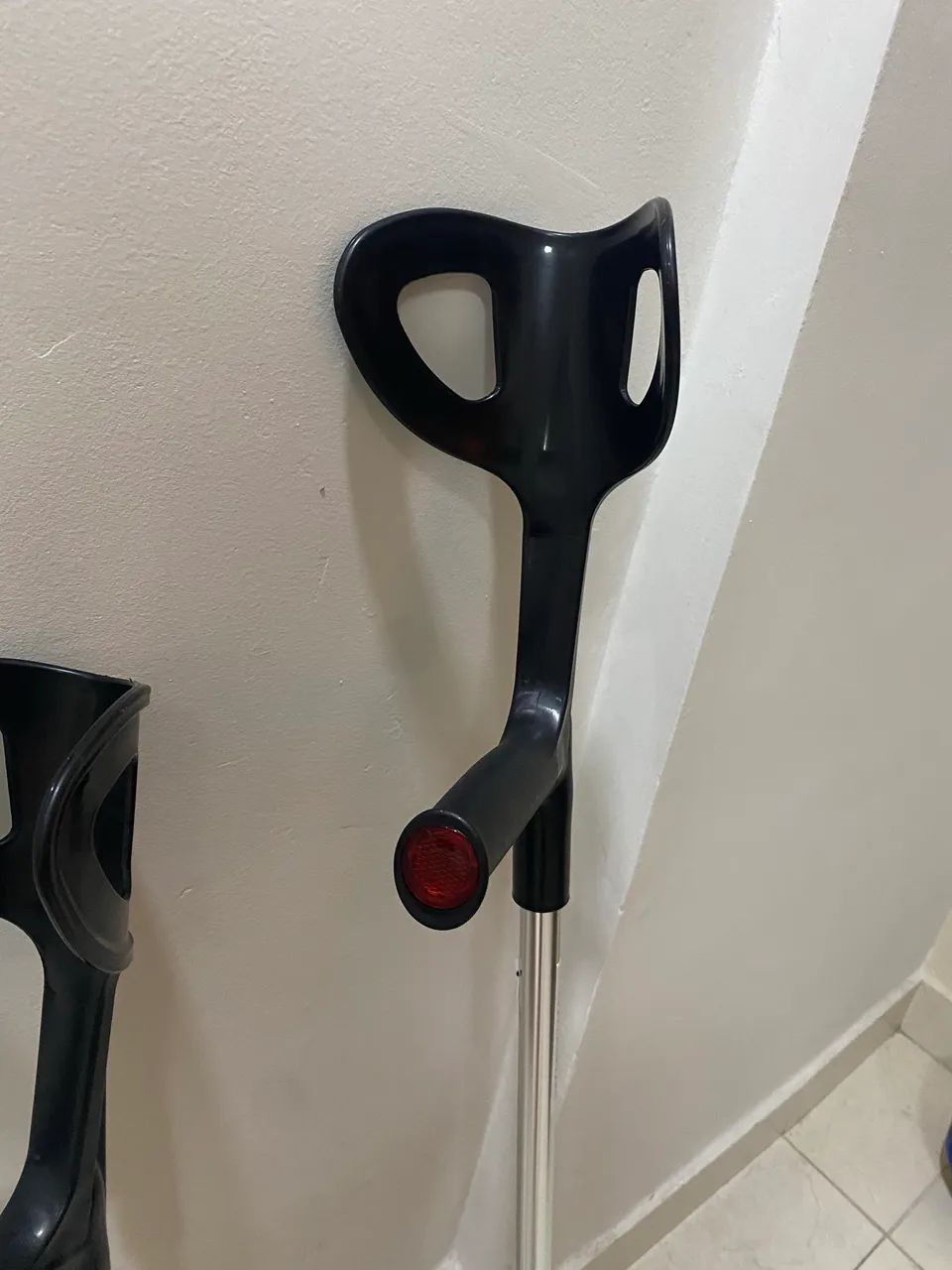 Aluguel de par de muletas  - Foto 4