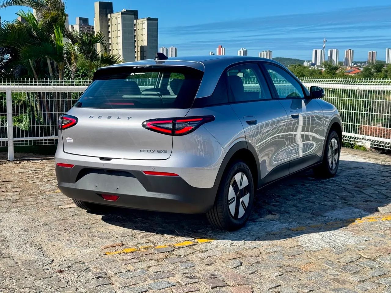 Geely EX2 Pro 2026 - Foto 2