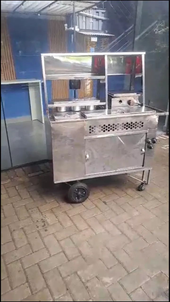 Pra sair hoje OPORTUNIDADE carinho todo em inox pronto pra empreender.