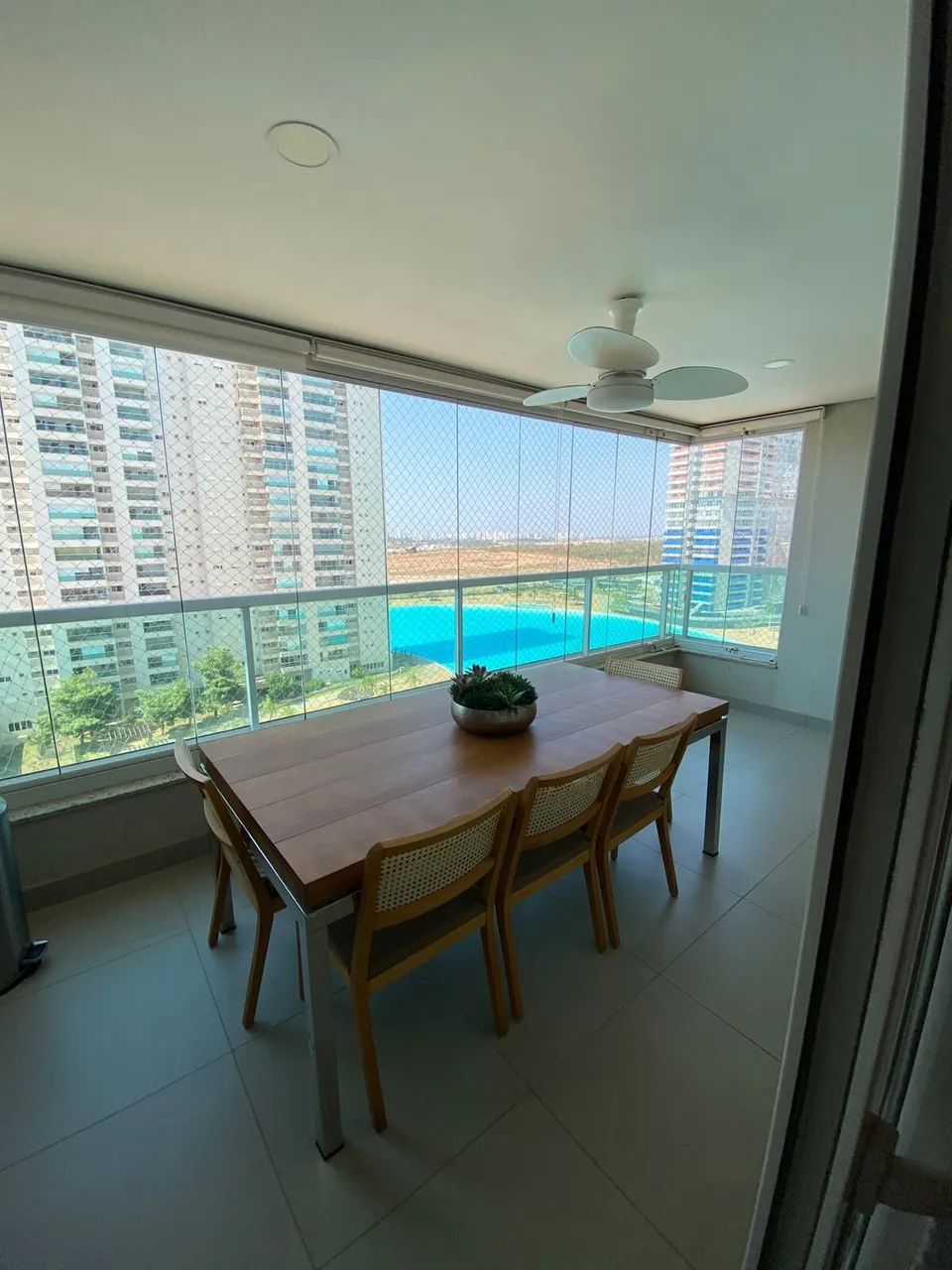Apartamento com 3 Suites no Brasil Beach