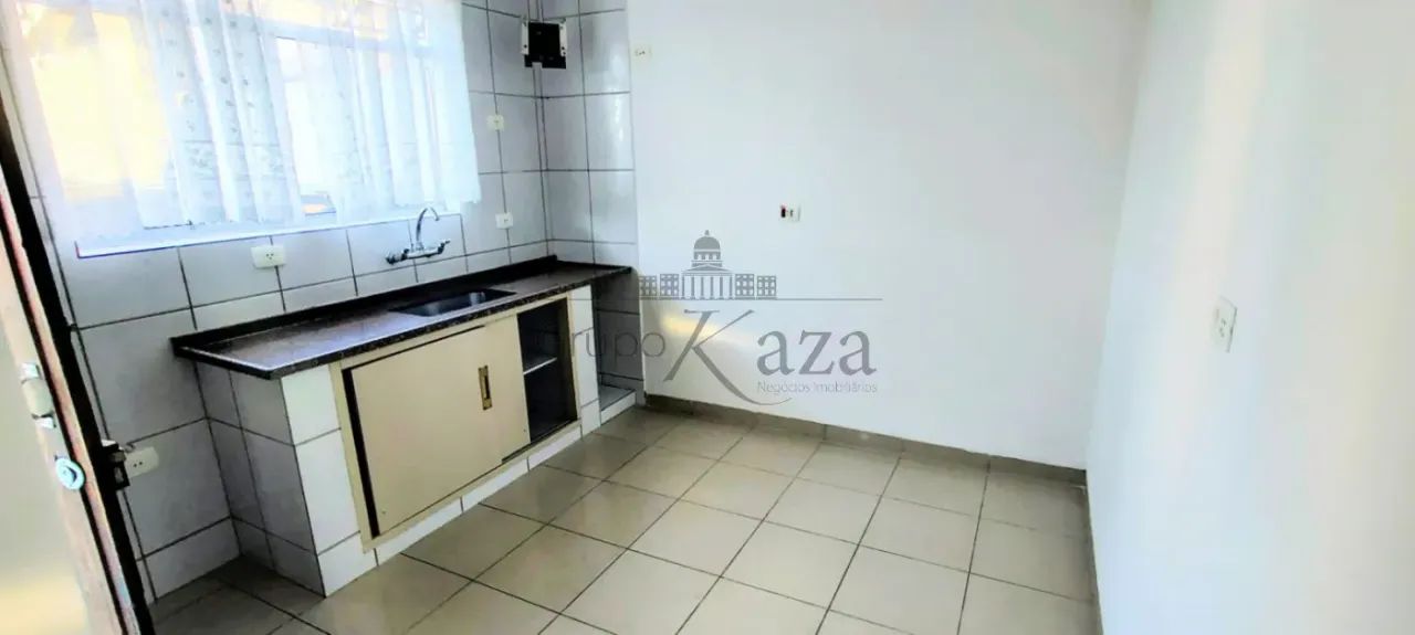 Oportunidade - Casa Comercial - Centro - Jacareí - 1 Dormitório - 70m². - Foto 4