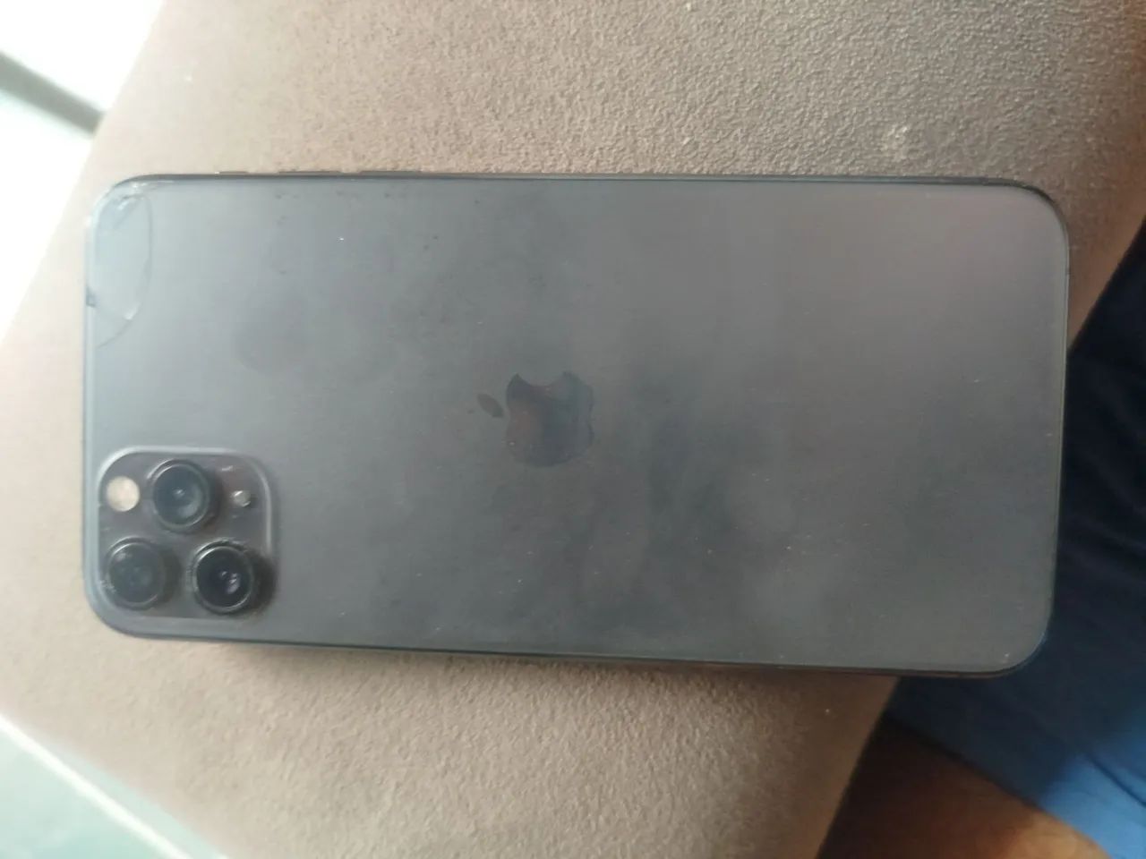 iPhone 11 pro Max cinza  - Foto 2