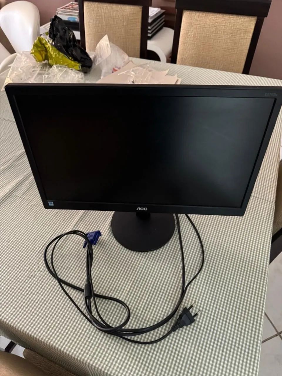 Monitor AOC E970SWN 18,5 Polegadas LED - Preto com Cabo VGA