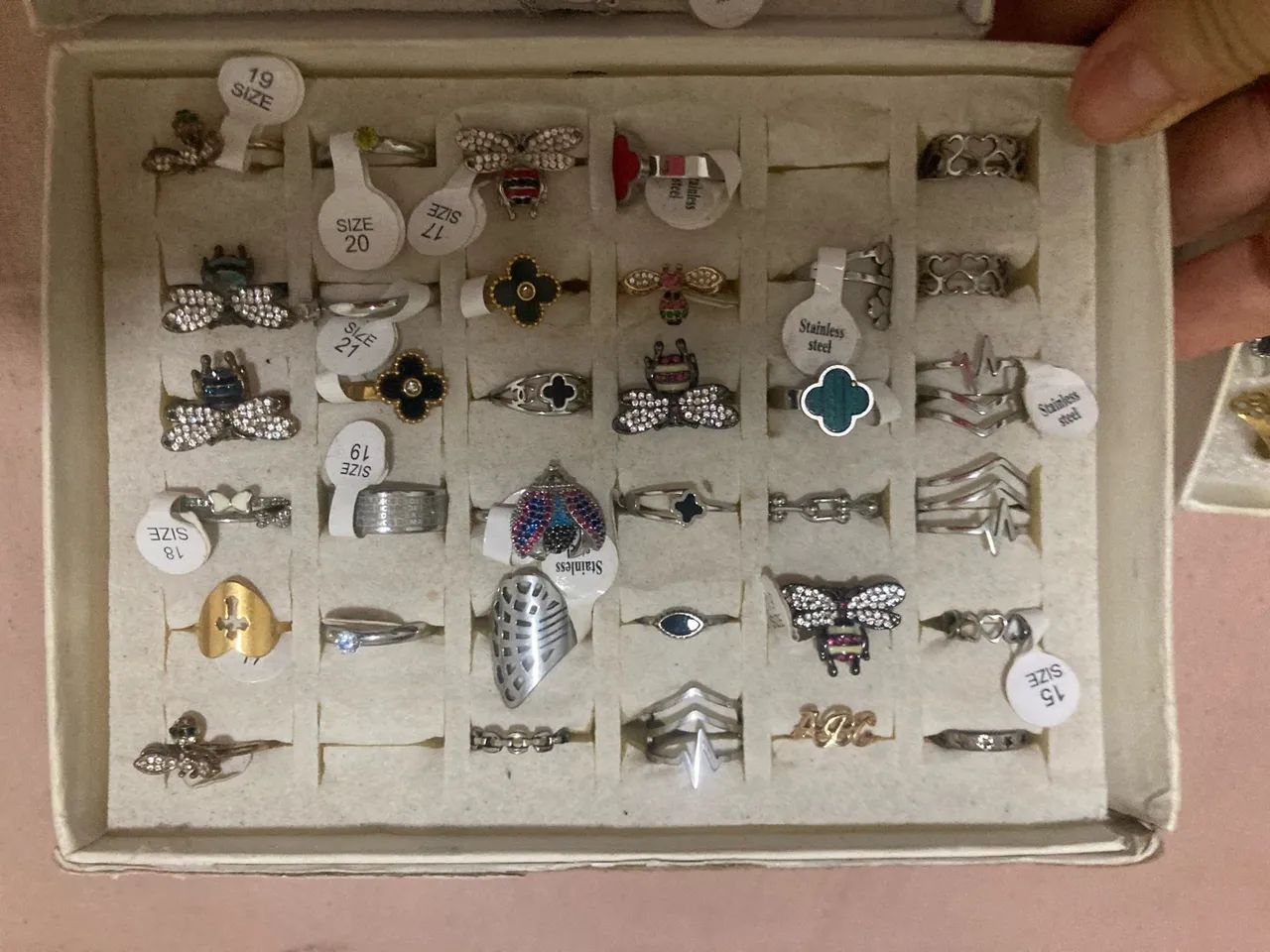Vendo bijuterias 