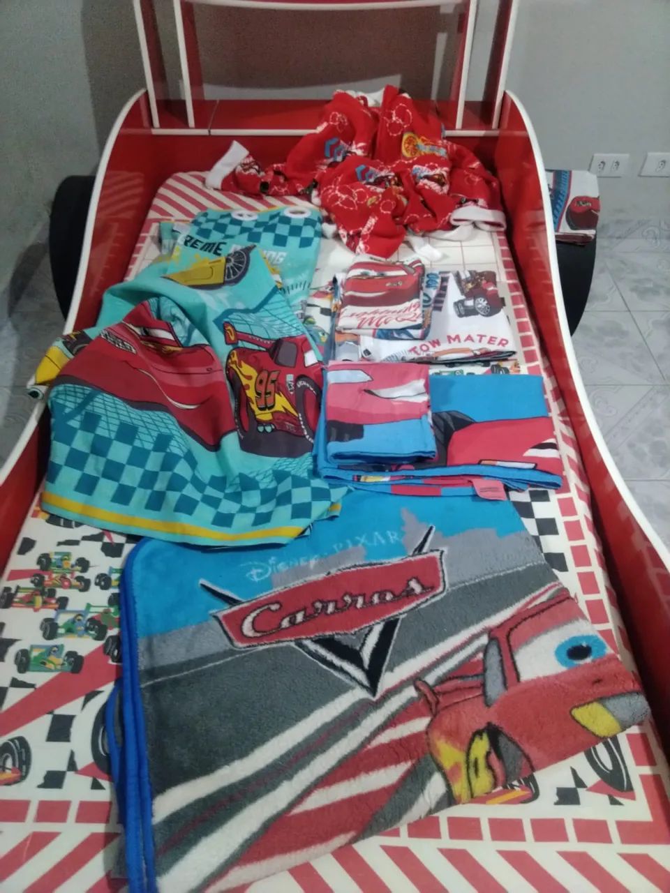 Cama de solteiro Carro de fórmula 1 - Foto 4