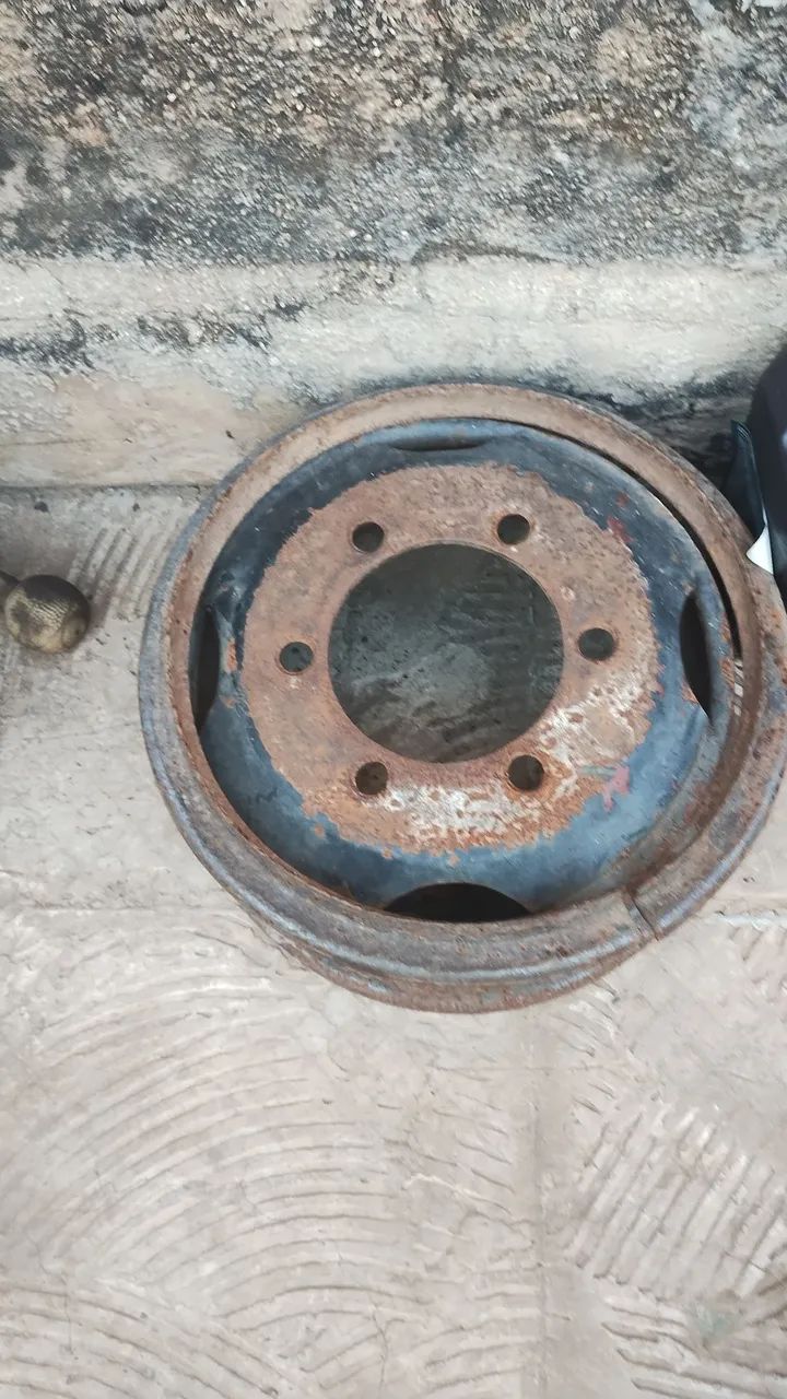 Roda 608
