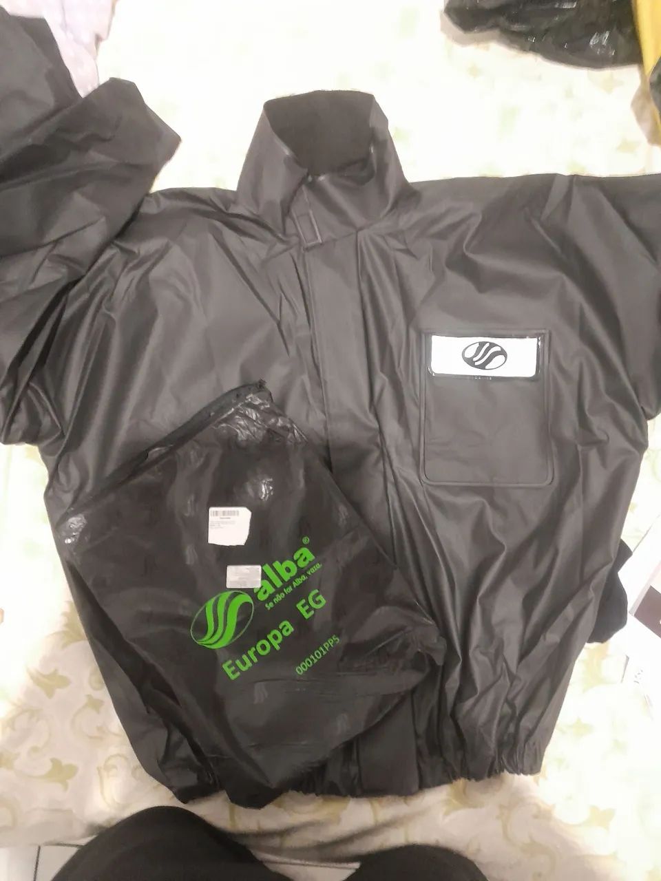 Capa de CHUVA ALBA ORIGINAL 
