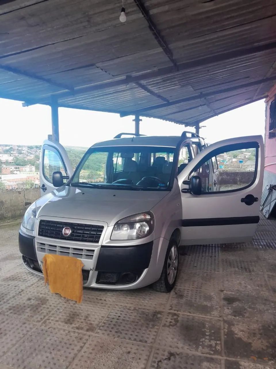 Fiat Doblo Doblo ESSENCE 1.8 Flex 16V 5p 2020
