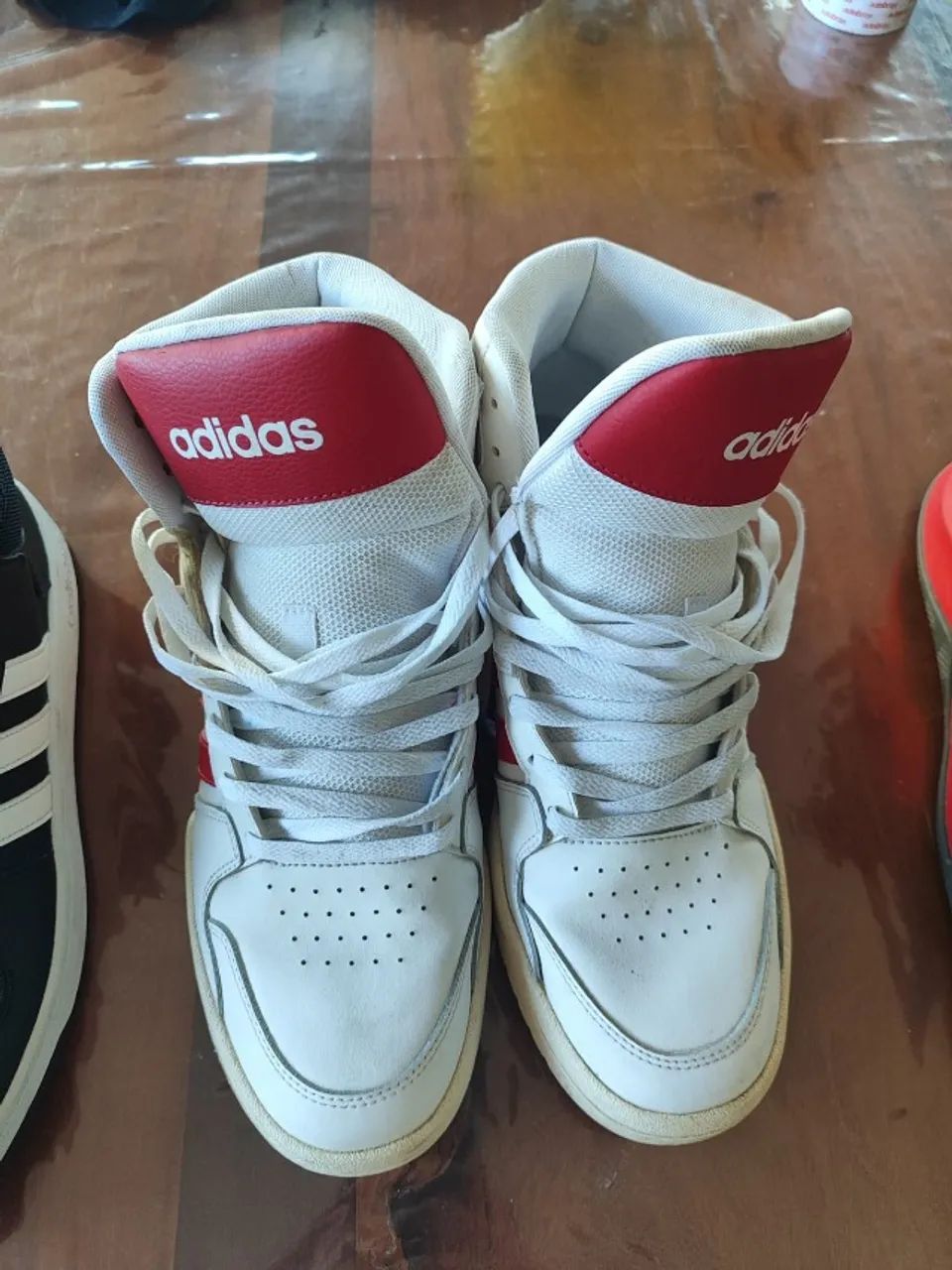 Adidas Hoops Mid Branco e Vermelho - Tam 45