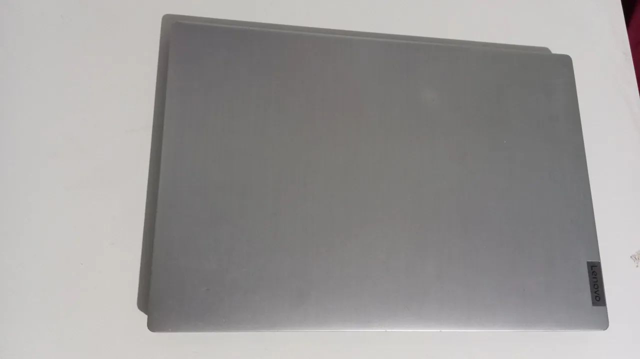 Vende-se notebook Lenovo 
