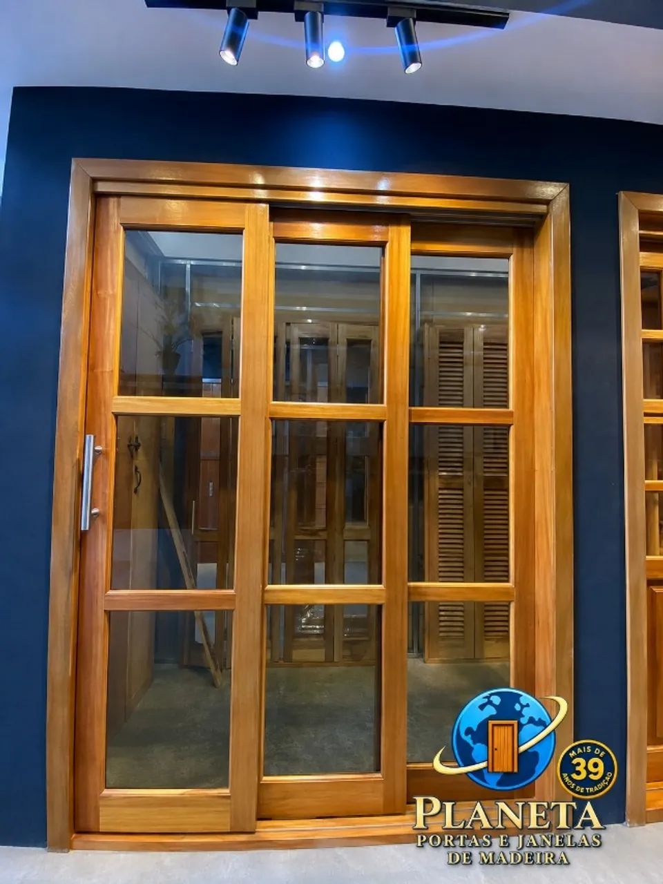 Portas de madeira - otima qualidade e excelente preços - Foto 3