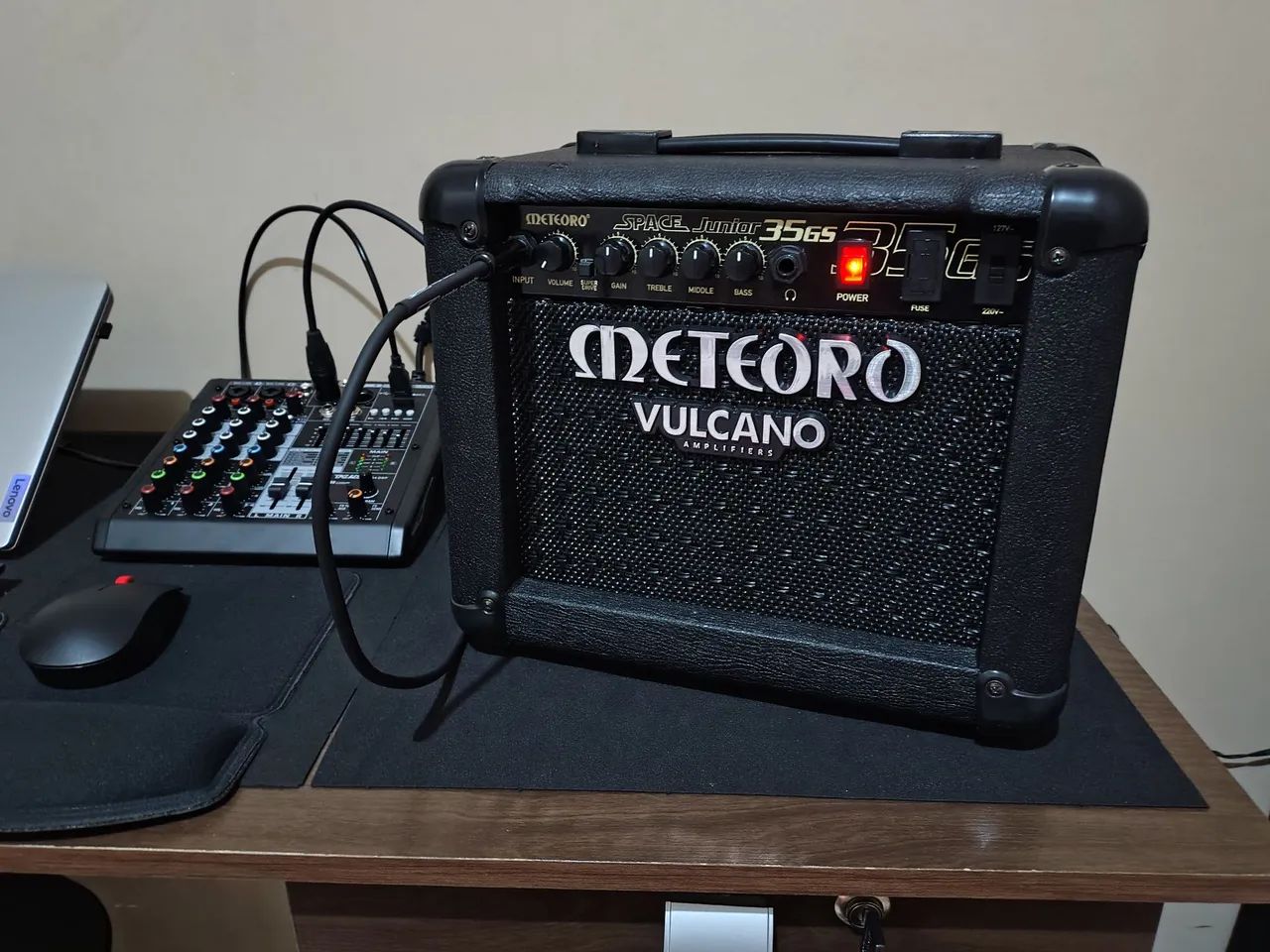 Amplificador meteoro Space Junior 35W - Foto 4