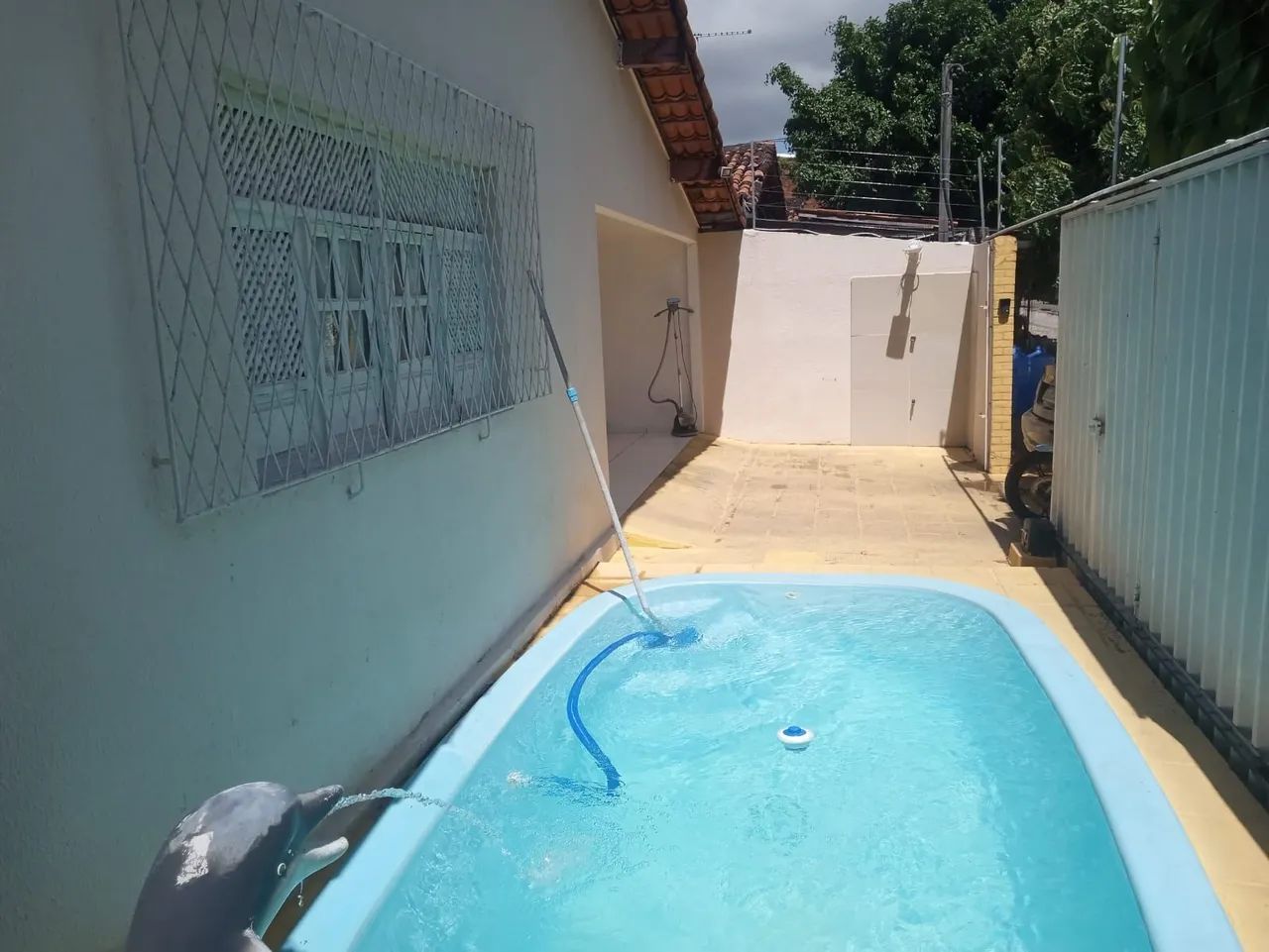 VENDO OU TROCO BELÍSSIMO IMOVEL *76)