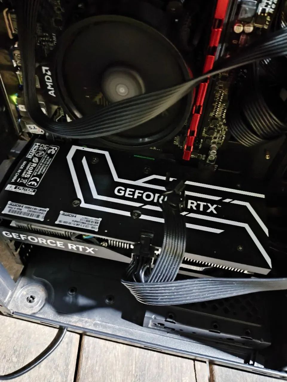 Rtx 4060 Galax oc  - Foto 4