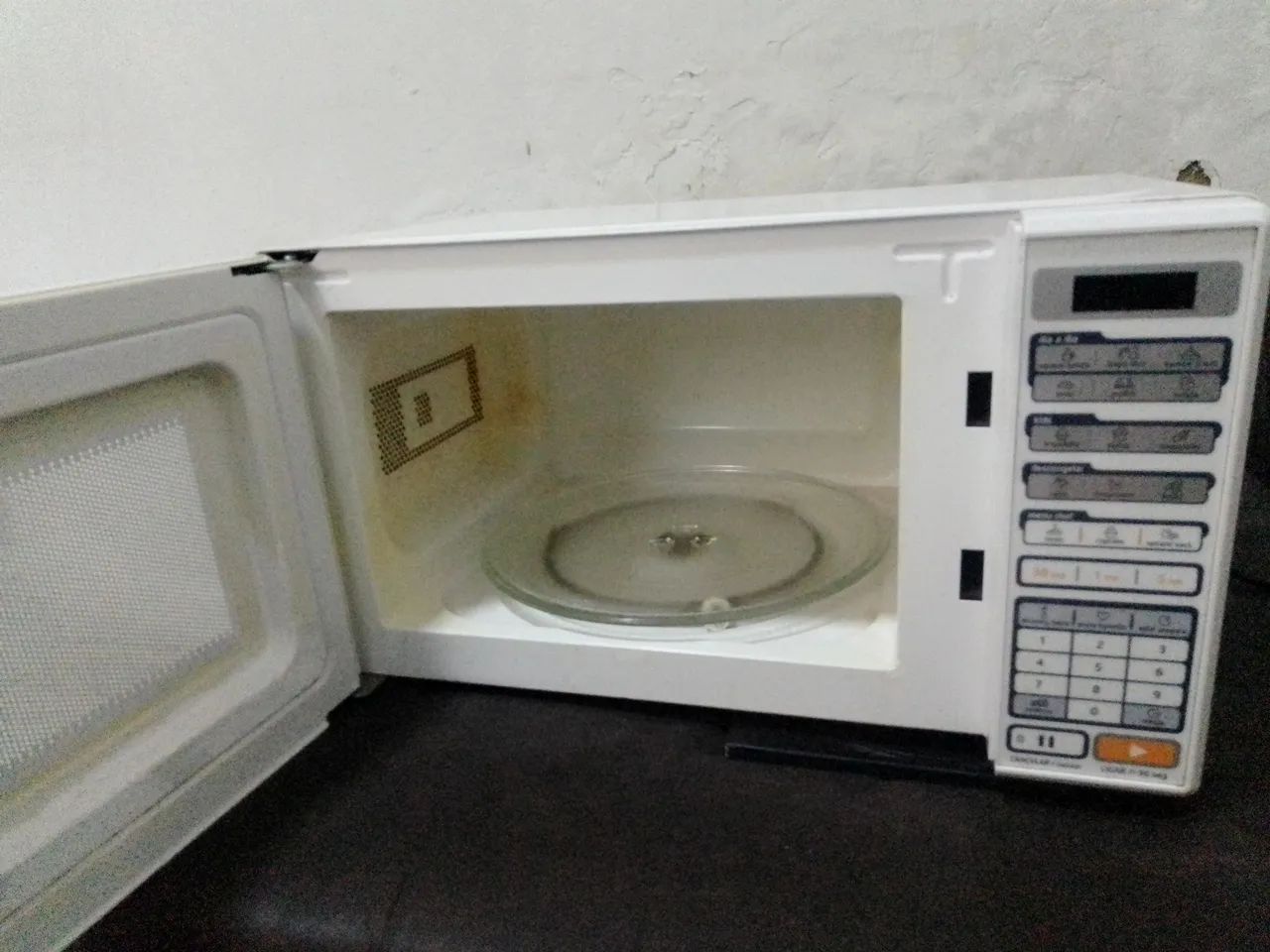 Microondas 220v - Foto 2