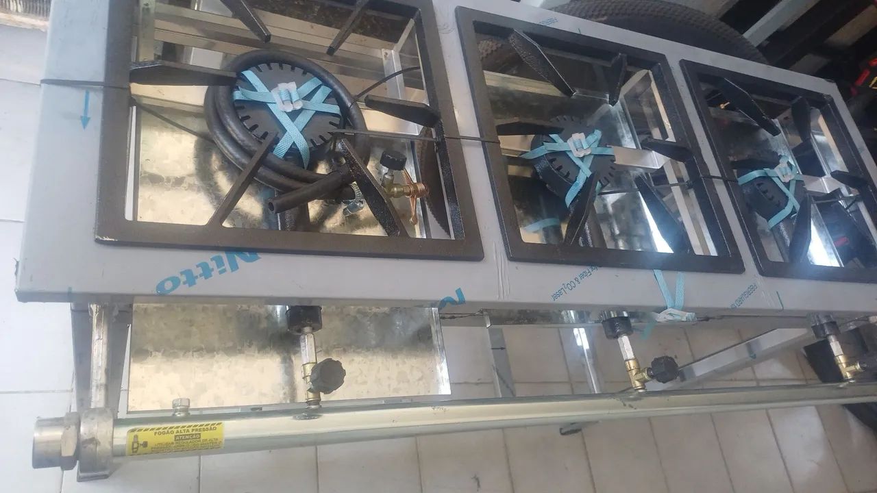 Fogão industrial inox de 3 bocas de 30cm  !! - Foto 2