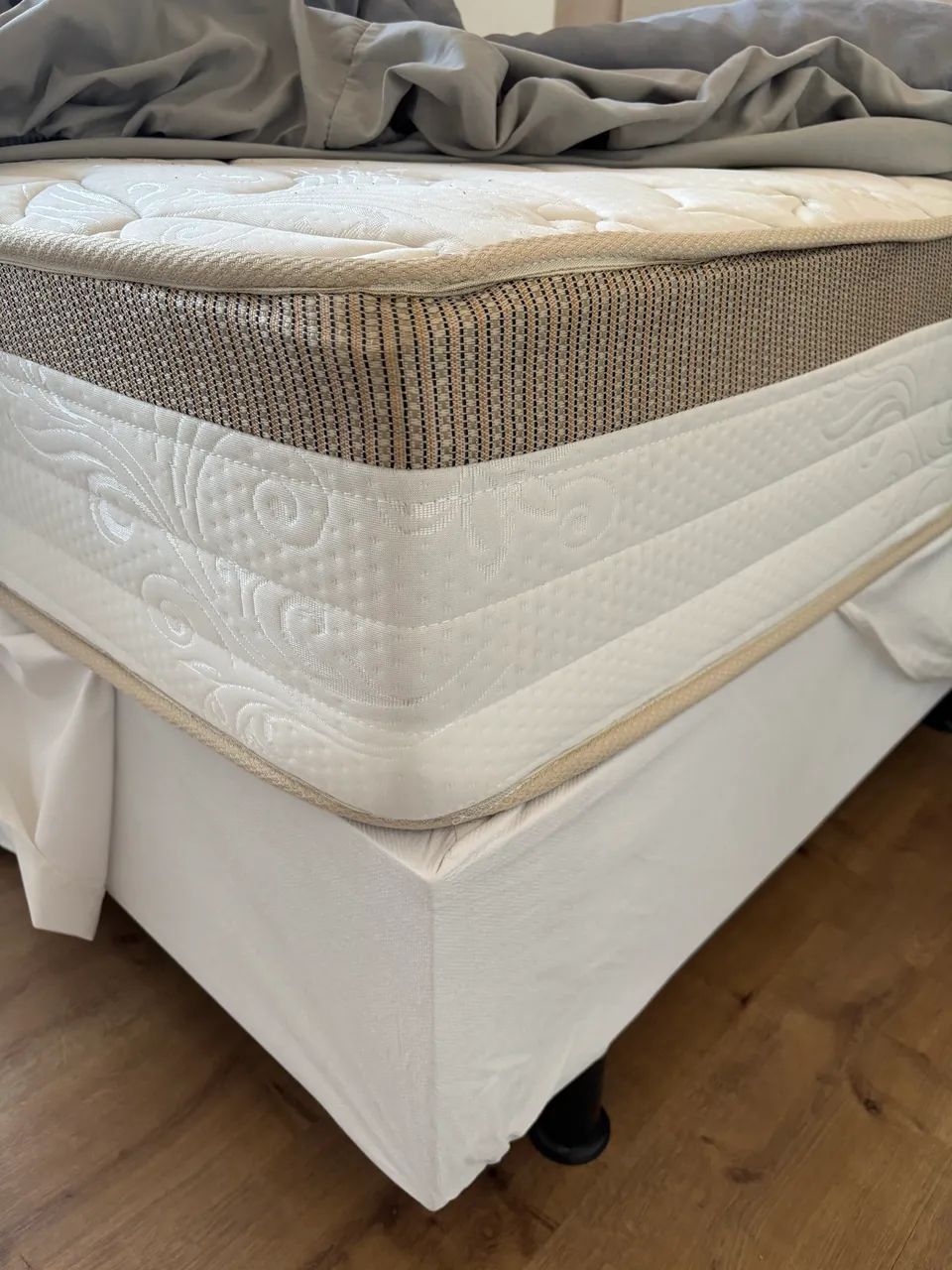 Cama queen com cabeceira  - Foto 4