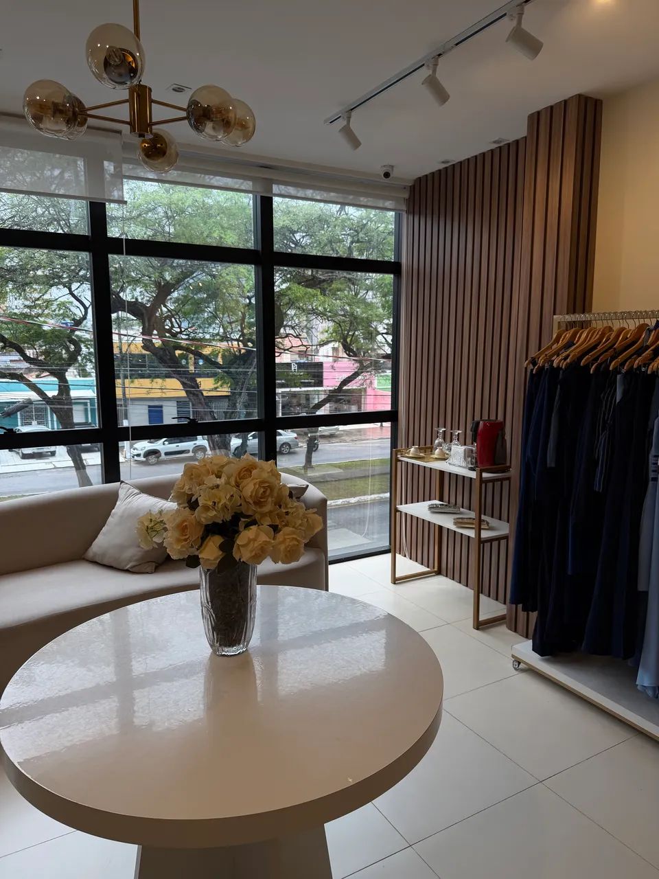 REPASSO PONTO COMERCIAL LOJA DE ROUPA PRONTA PARA VENDER - Foto 2