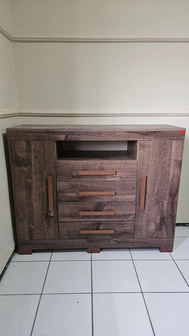 Móvel com 4 gavetas e 2 portas - Foto 2